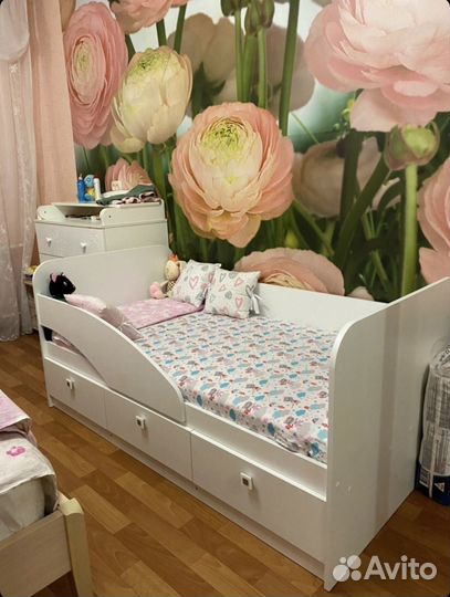 Детская кровать 160х80 Умка-5 (серебро+белый) прав