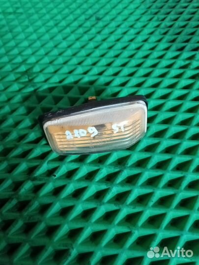 Повторитель поворота Ваз 2108