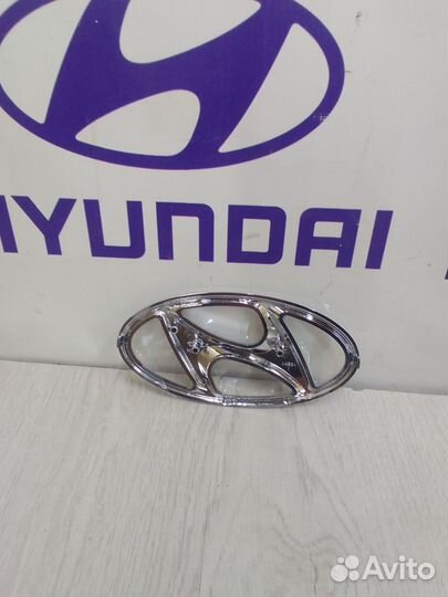 Эмблема перед Значок Hyundai solaris 2