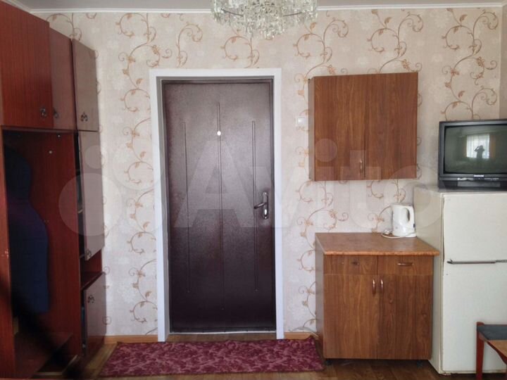 Комната 14 м² в 8-к., 5/9 эт.