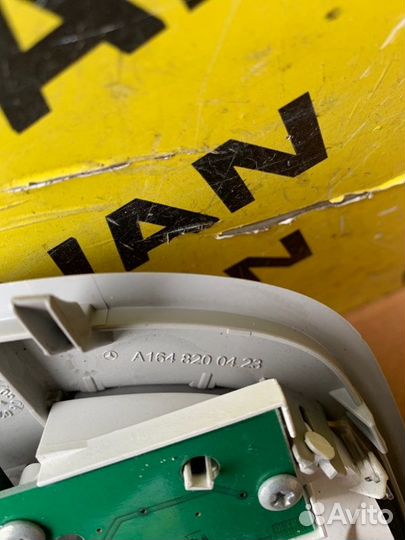 Плафон салонный Mercedes R-Class W251 3.0 OM642