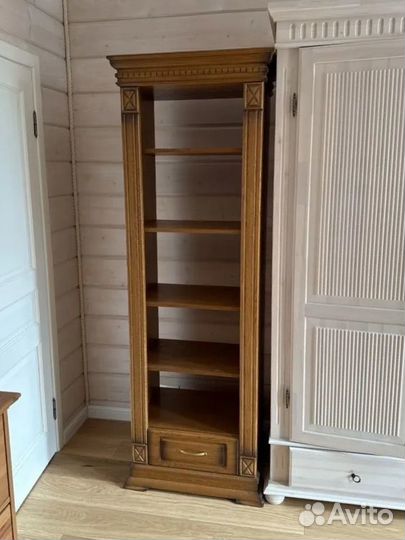 Письменный стол Верди и книжный шкаф