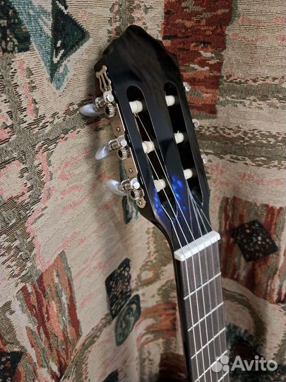 Классическая гитара