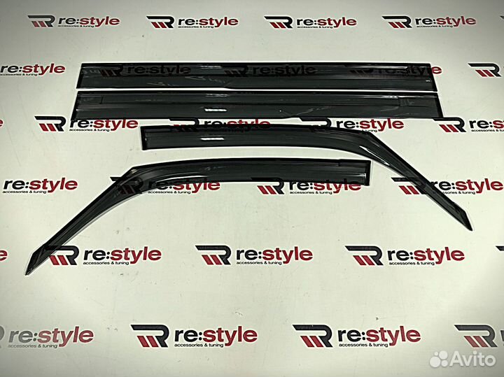 Ветровики Honda Stepwgn 15-21г