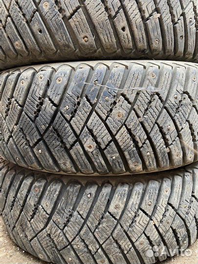 Goodyear Ultragrip Ice Arctic 195/65 R15 95T