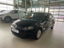 Volkswagen Polo 1.6 AT, 2011, 250 000 км, с пробегом, цена 749 000 руб.