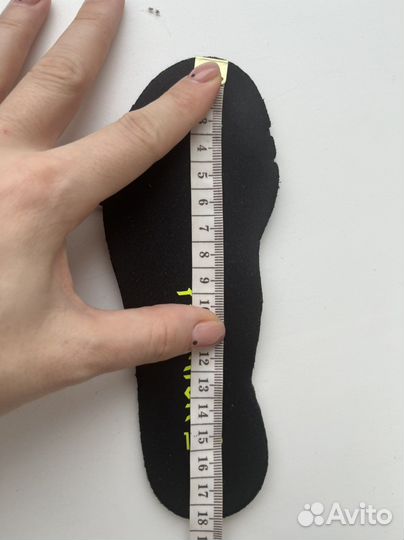 Бутсы adidas 28