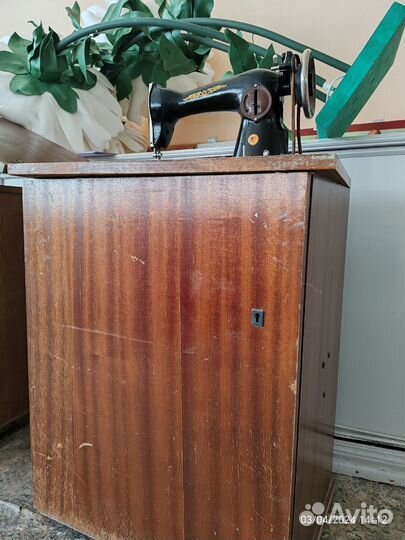 Швейная машинка