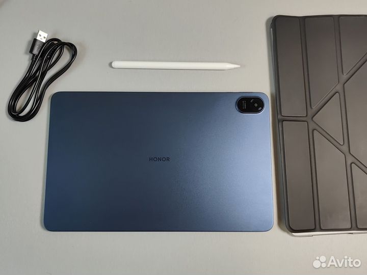 Огромный планшет для игр и рисования