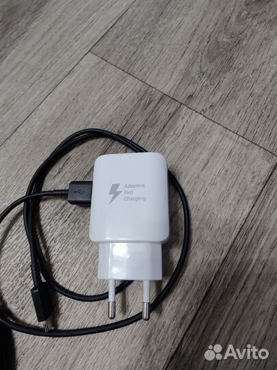 Беспроводная зарядка Samsung ep-p5200