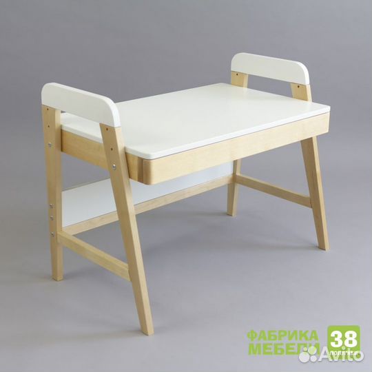 Растущий стол и стул 