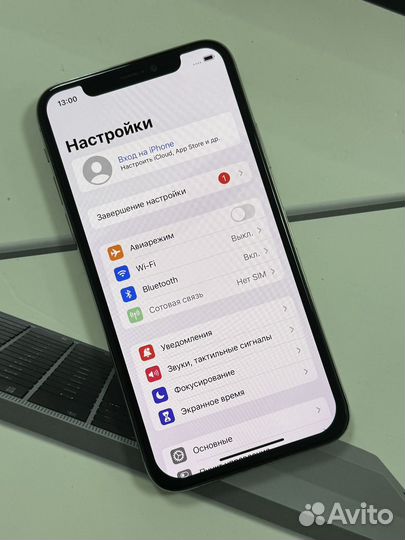 iPhone X, 64 ГБ