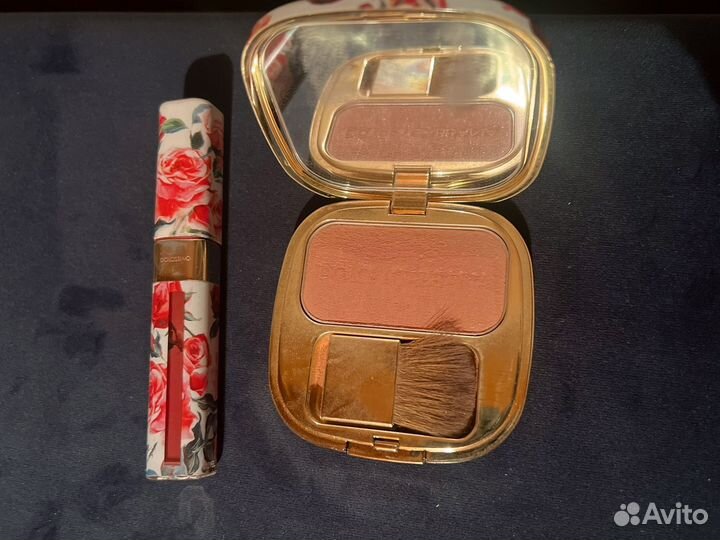 Dolce gabbana румяна 400 peach