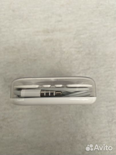 Наушники apple