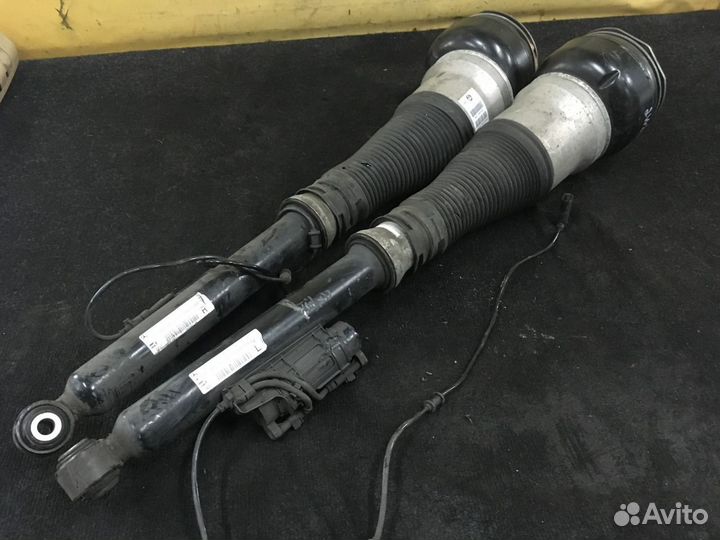 Амортизатор пневмо задний Mercedes A2223205901