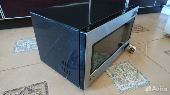 Микроволновая печь lg