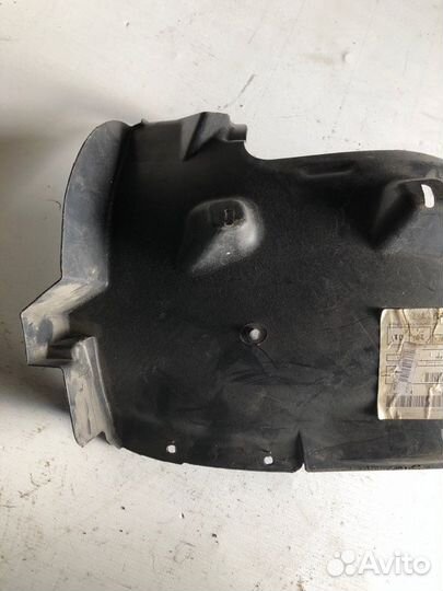 Подкрылок передний правый Chevrolet Aveo T300 LDE
