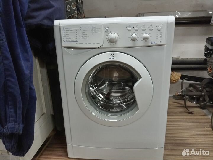 Стиральная машина indesit