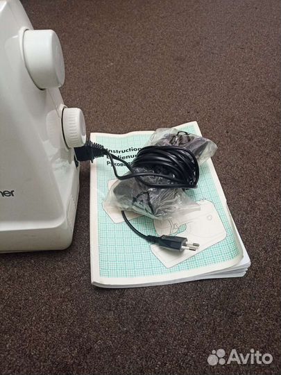 Швейная машина Brother