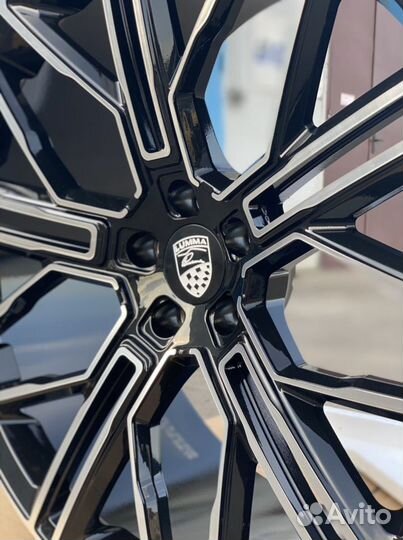 Lumma LR Кованые диски R22 BMW X6 06