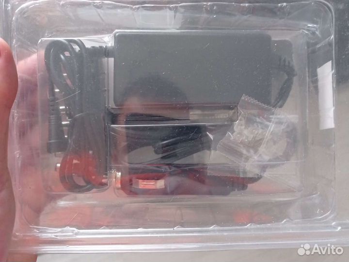 Автомобильный адаптер для ноутбука