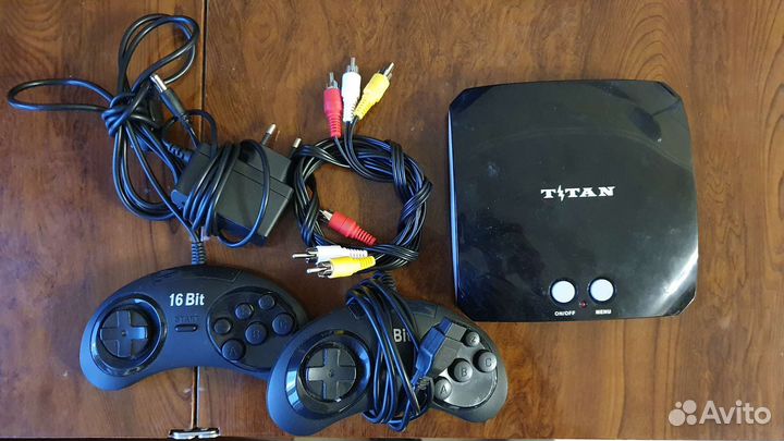 Игровая приставка Dendy