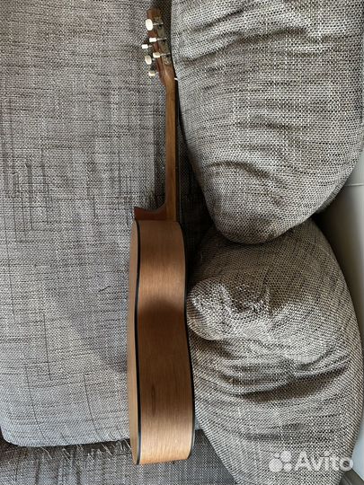 Гитара yamaha c40m