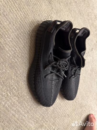 Кроссовки adidas yeezy