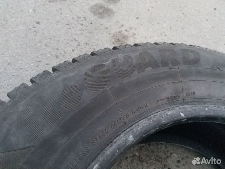 Yokohama Ice Guard IG55 215/65 R16