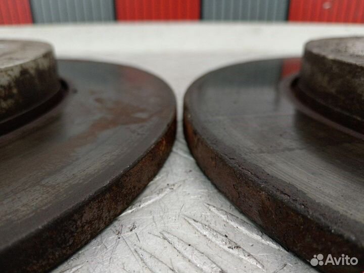 Диск тормозной задний для Ford Mondeo 3 1676983