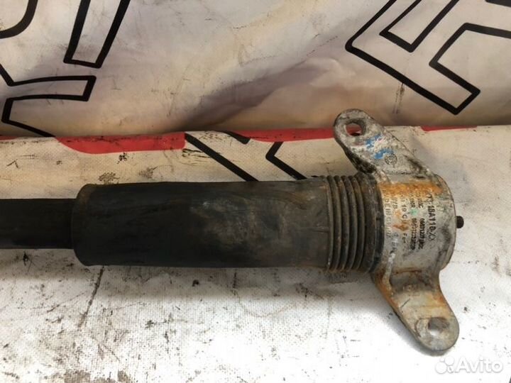 Амортизатор задний правый Jaguar Xe 1