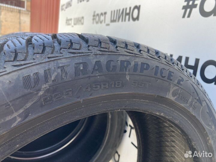 Goodyear UltraGrip Ice 2 225/45 R18 95T