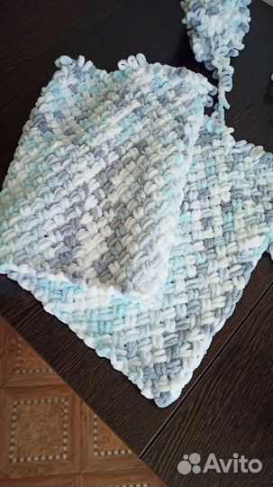 Плед детский вязаный ручная работа
