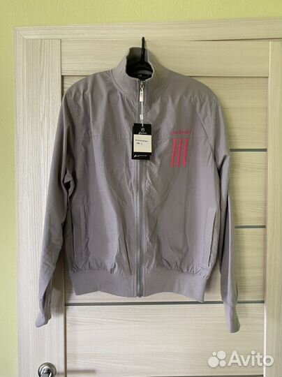 Спортивный костюм женский L