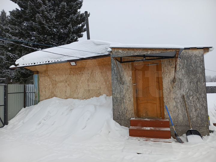 Дом 33,4 м² на участке 5,7 сот.