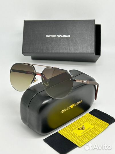 Солнцезащитные очки