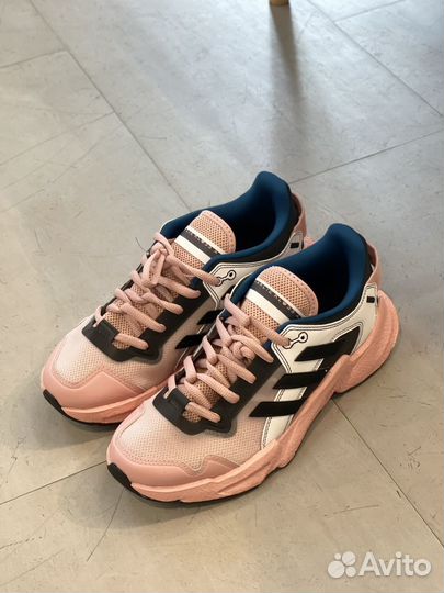 Кроссовки Adidas 40 размер