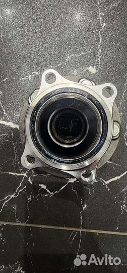 Продаю ступицу iljin