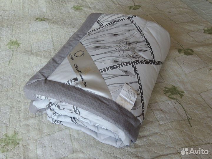 Постельное бельё Boris 1,5 спальный с одеялом