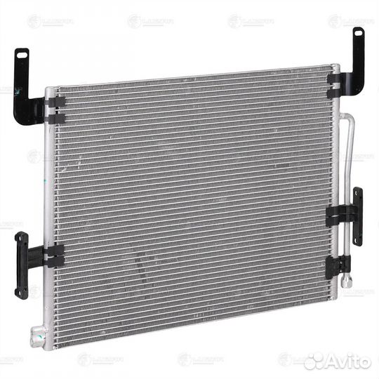 Радиатор охлаждения для автомобилей Fabia (99) A/C