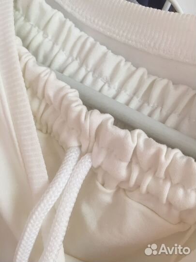 Костюм спорт