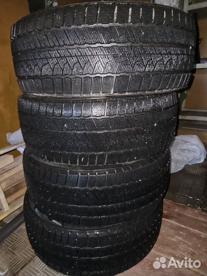 Roadboss Nix Via 245/45 R20 103H
