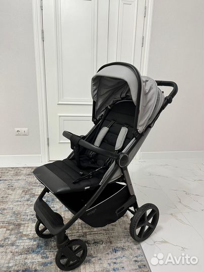 Прогулочная коляска carrello bravo plus