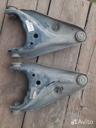 Рычаги Рено