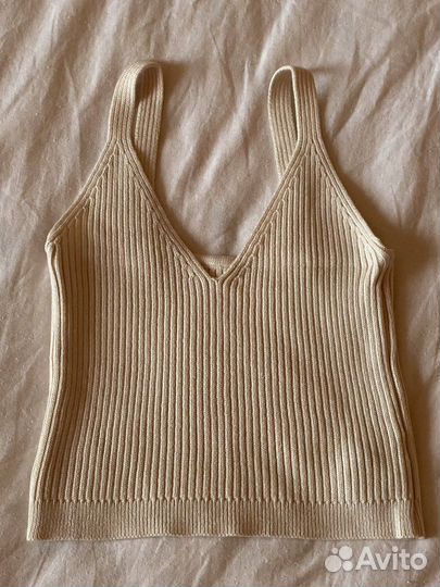 Топ вязанный