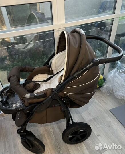 Коляска Zippy 3 в 1