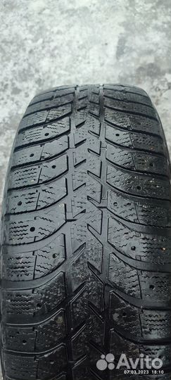 Bridgestone Ice Cruiser 5000 265/65 R17