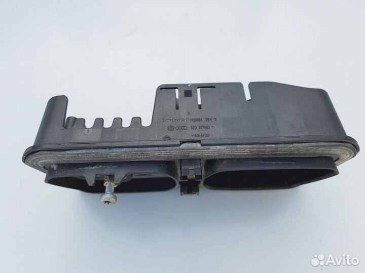 Корпус блока предохранителей Skoda Fabia