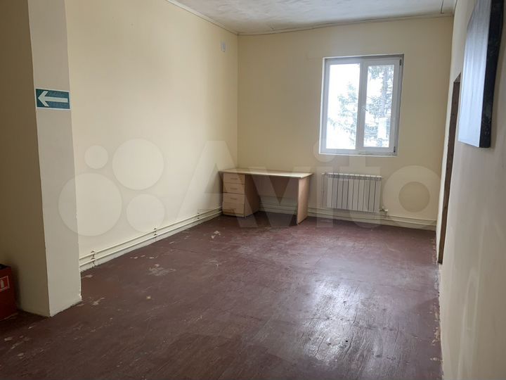 Коттедж 223,5 м² на участке 4,4 сот.