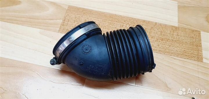 Патрубок дмрв BMW E90